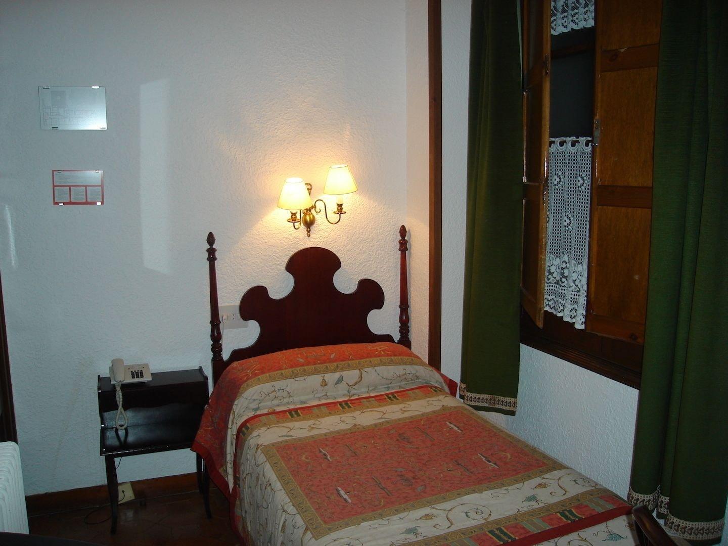 Conde Aznar Hotel Jaca Exterior foto